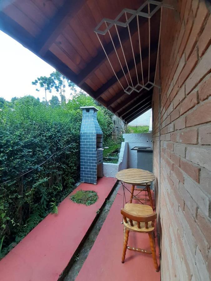 Villa Valentina Chales Com Lareira E Churrasqueira Campos do Jordão Exterior photo