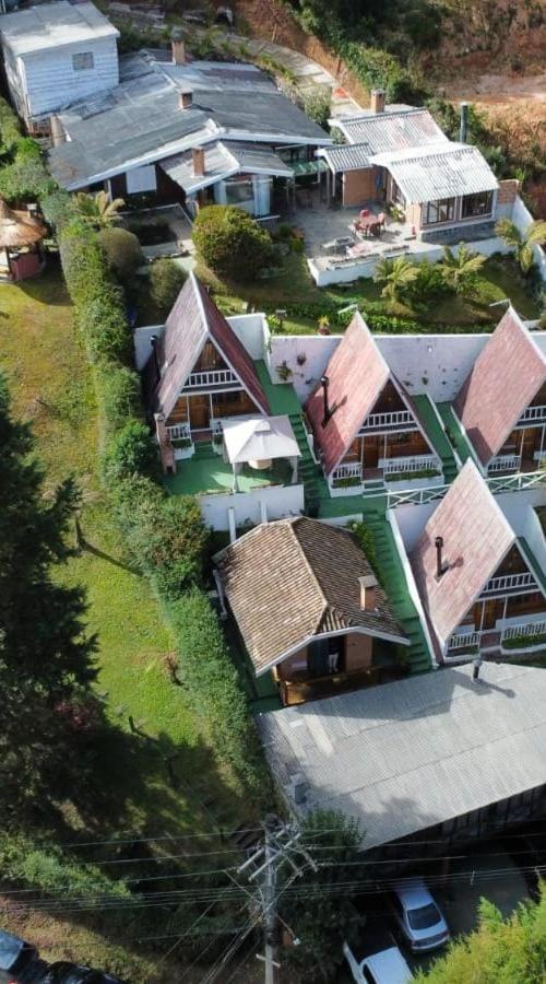 Villa Valentina Chales Com Lareira E Churrasqueira Campos do Jordão Exterior photo